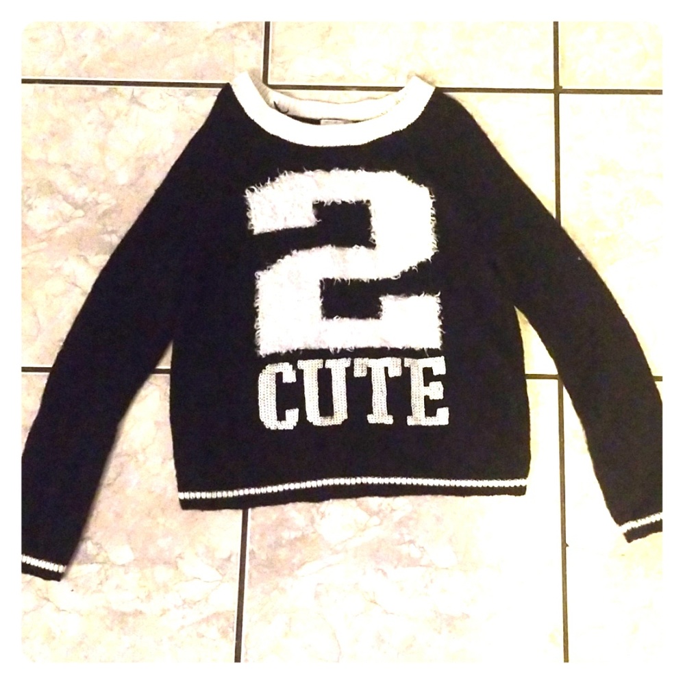 Justice sweater